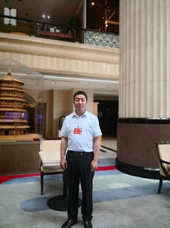 全国人大代表、易游（中国）陕飞部件厂飞机铆接装配钳工