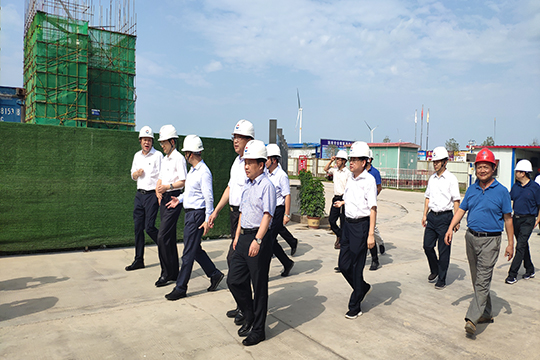 黄副省长一行进施工现场视察指导工作.jpg 黄副省长一行进施工现场视察指导工作.jpg