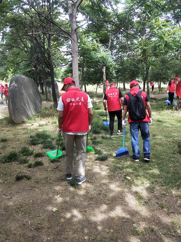 清理垃圾.jpg 清理垃圾.jpg