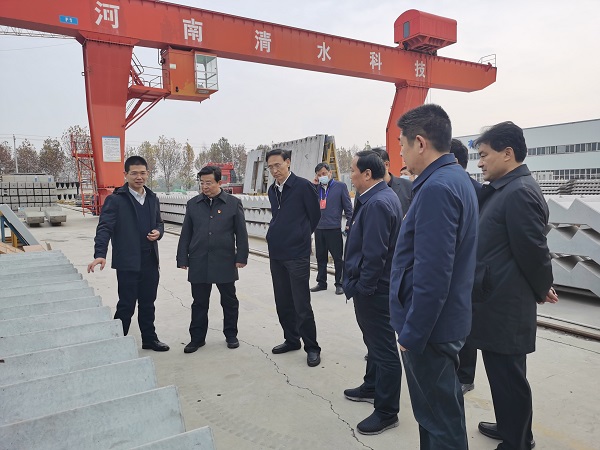 图片三.jpg 图片三.jpg