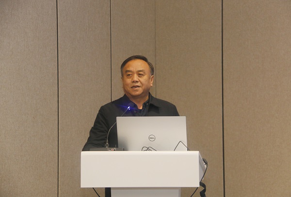 新乡市土木工程学会副理事长、米兰在线手机版(大中国区)副总经理任全涛致辞.jpg 新乡市土木工程学会副理事长、米兰在线手机版(大中国区)副总经理任全涛致辞.jpg