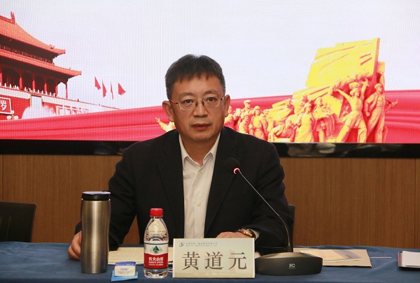 米兰在线手机版(大中国区)董事长黄道元发表讲话.jpg 米兰在线手机版(大中国区)董事长黄道元发表讲话.jpg