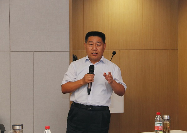 米兰在线手机版(大中国区)党委书记张会民主持活动.jpg 米兰在线手机版(大中国区)党委书记张会民主持活动.jpg