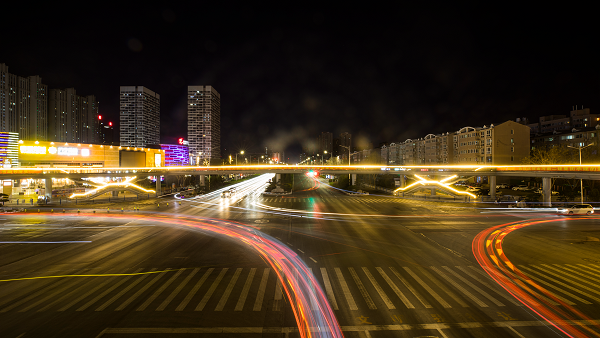 人行天桥夜景.png 人行天桥夜景.png